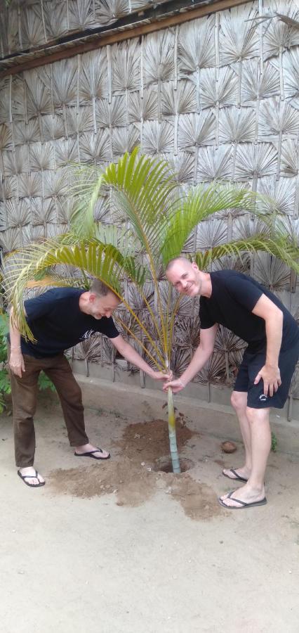 Walkers Hostel Trincomalee Exterior foto